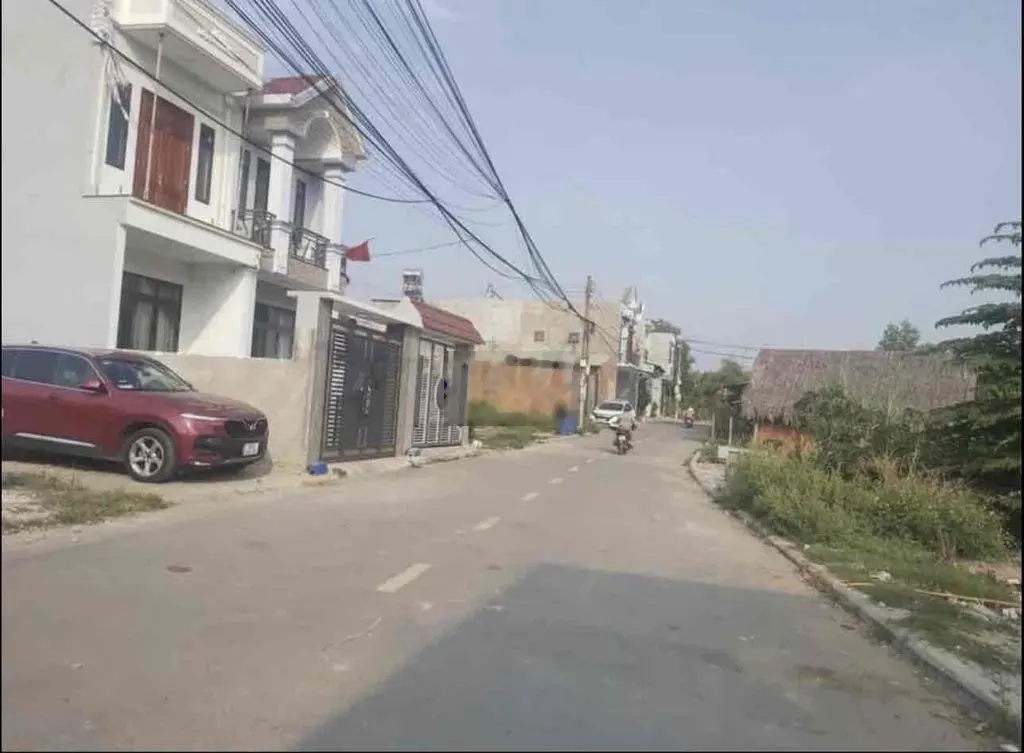 Đầu tư đất Tân Uyên mặt tiền, Phù hợp đầu tư xây dựng trọ cho thuê