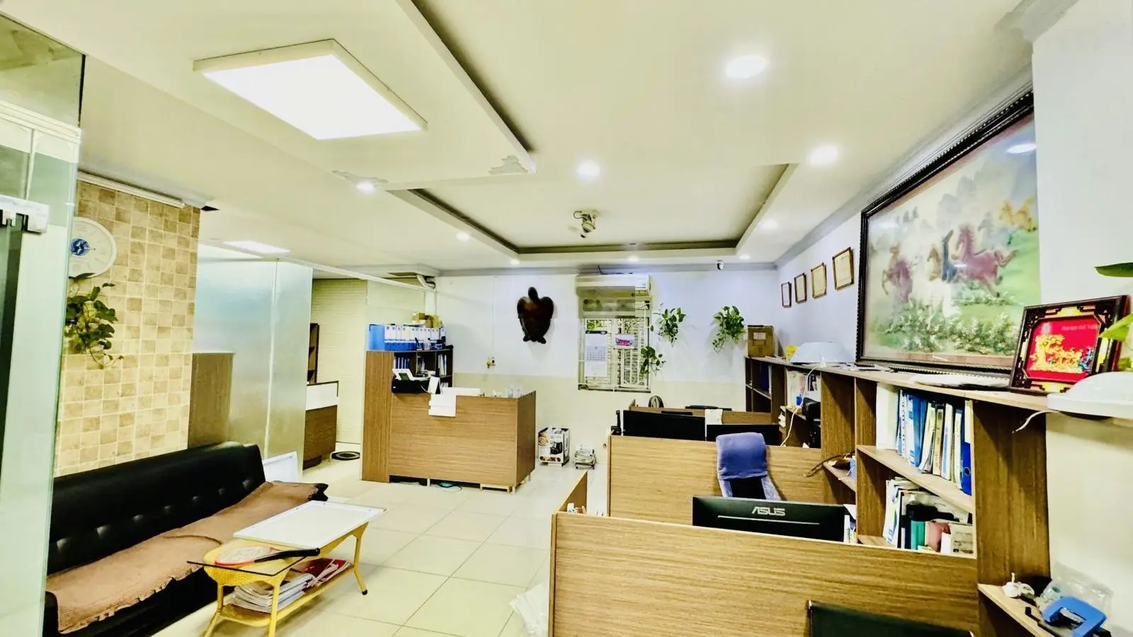 Bán Nhà Đẹp An Phú-An Khánh-Quận 2 DT:160m2(8mx20m) Hầm 2 Tầng-Giá 31,5 Tỷ