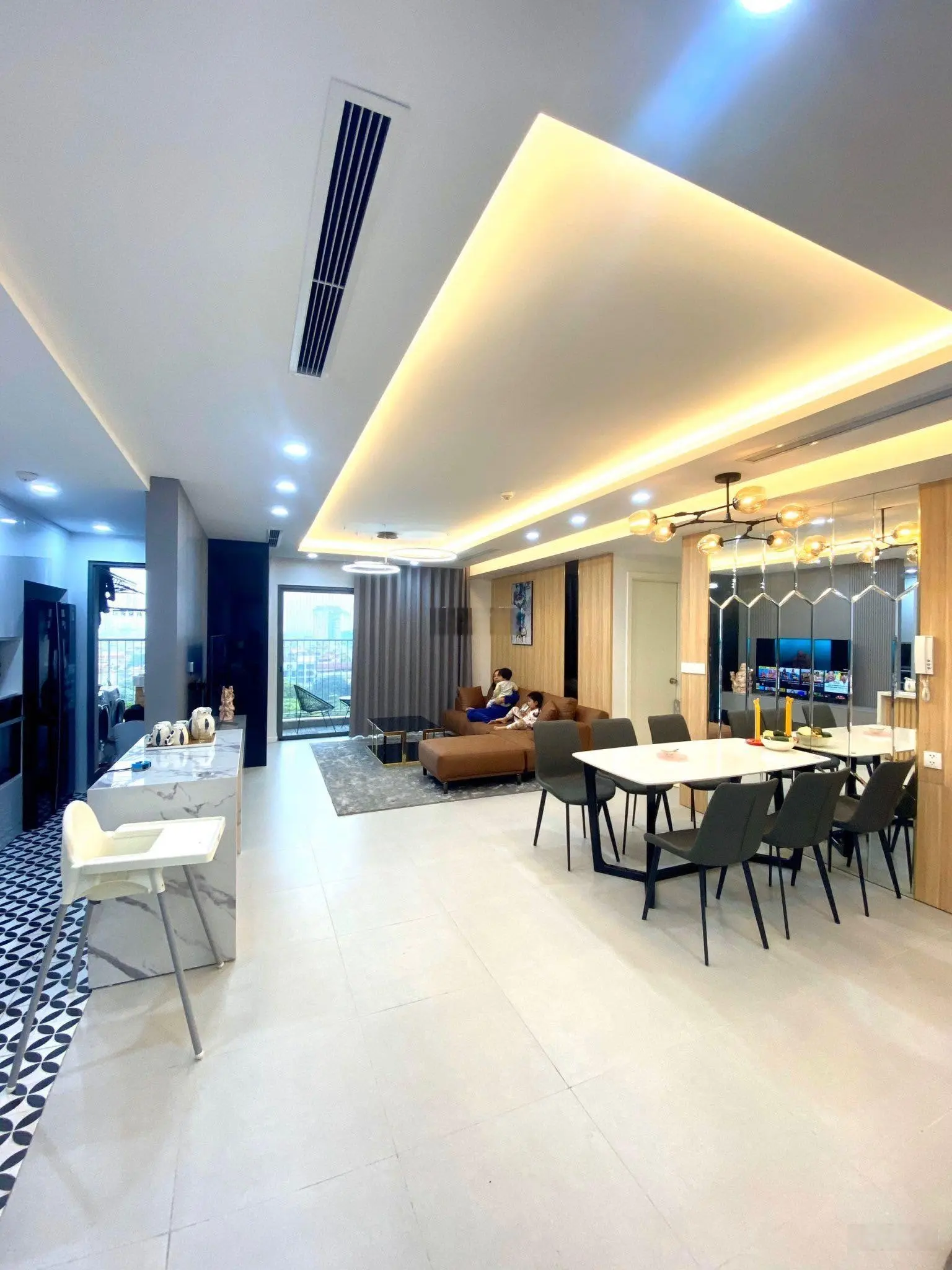 Chính chủ bán căn 3N2VS + 1 kho full nội thất 0902 248 *** chung cư Primier Berriver N01 giá 6,8 tỷ