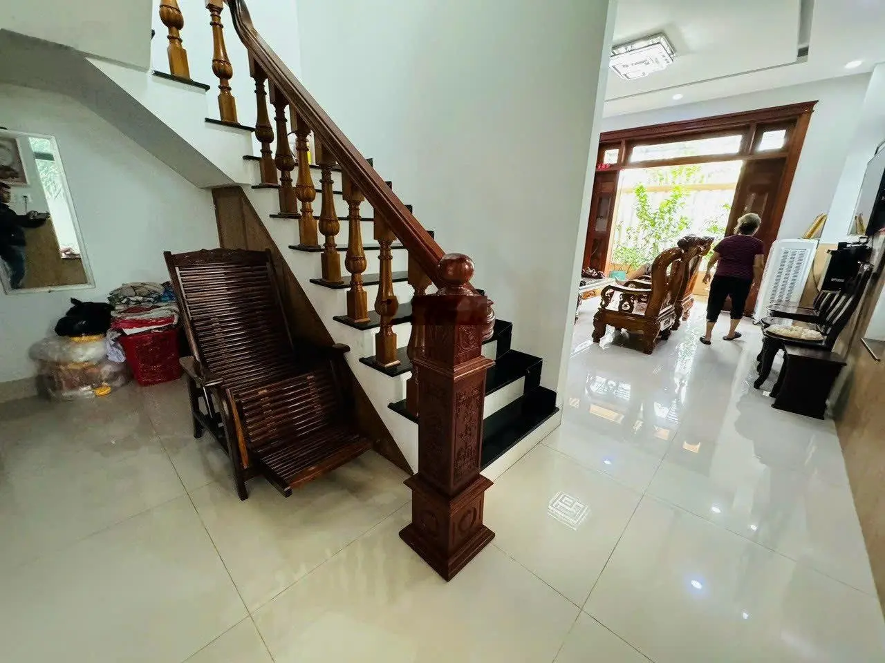 Chính chủ đi Mỹ cần bán gấp căn biệt thự 1 trệt 1 lầu KĐT An Bình Tân DT 180m2 đã có sổ hồng