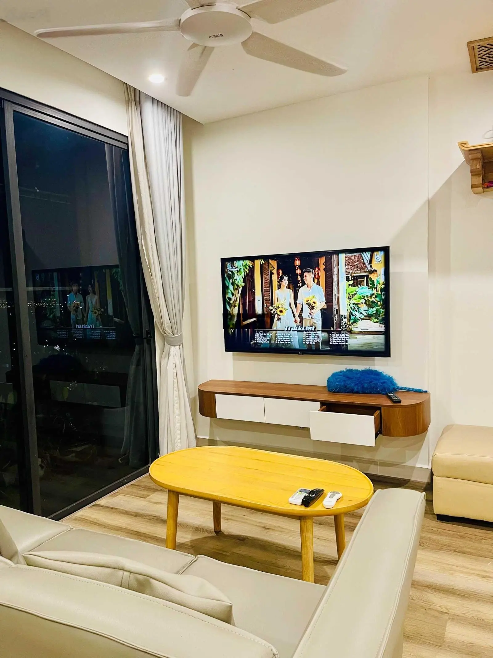Bán nhanh căn hộ 1+1 ngủ -full nội thất - view đẹp tầng trung Vinhomes Ocean Park