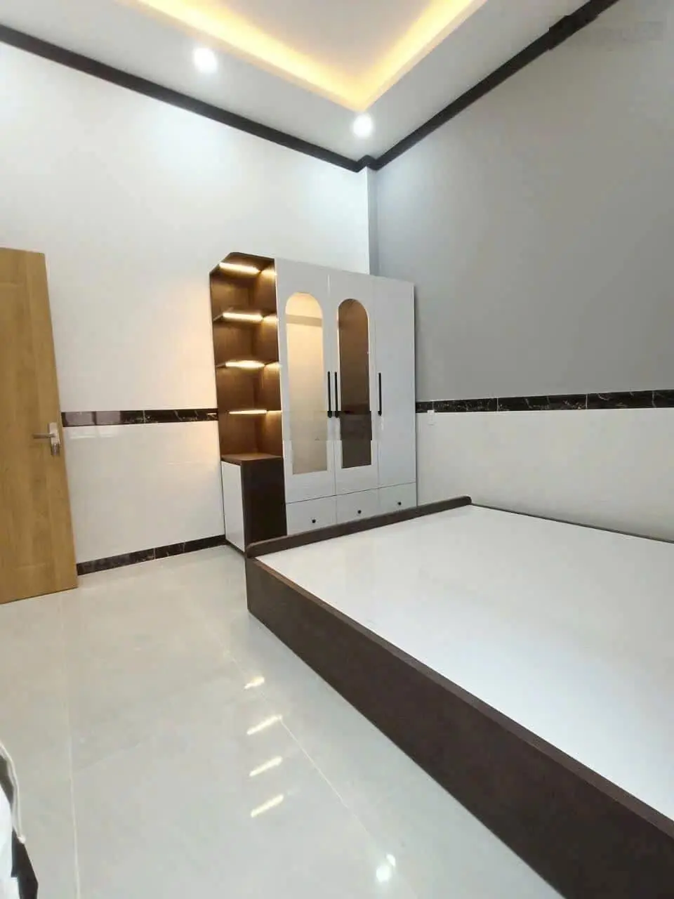 Nhà 1T, 1L, Sổ Hồng Riêng, Đường Nguyễn Thị Khắp, Tân Đông Hiệp, Dĩ An, Gía 870 triệu, 90m2