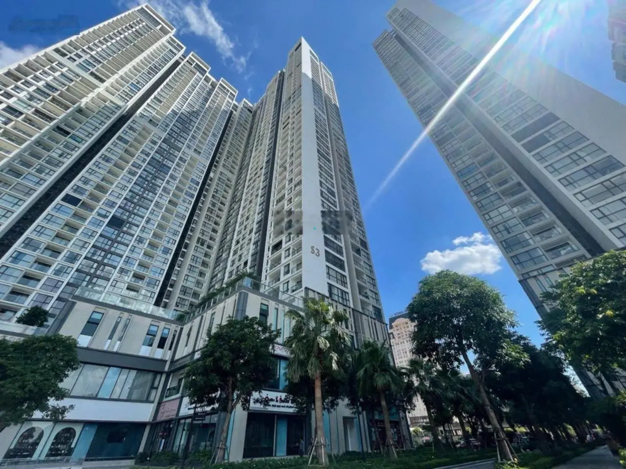 Bán chung cư Vinhomes Sky Lake 2PN 2VS tầm nhìn Panorama vô cùng đẳng cấp