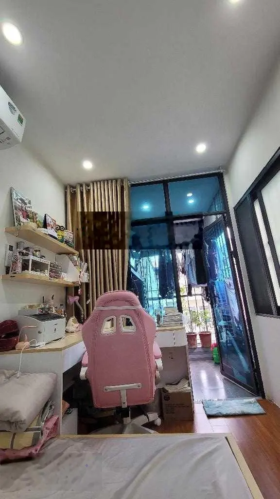NHÀ ĐẸP SÂN RỘNG NGÕ THÔNG 3 PHỐ, 30M2 3 TẦNG 3,8 TỶ