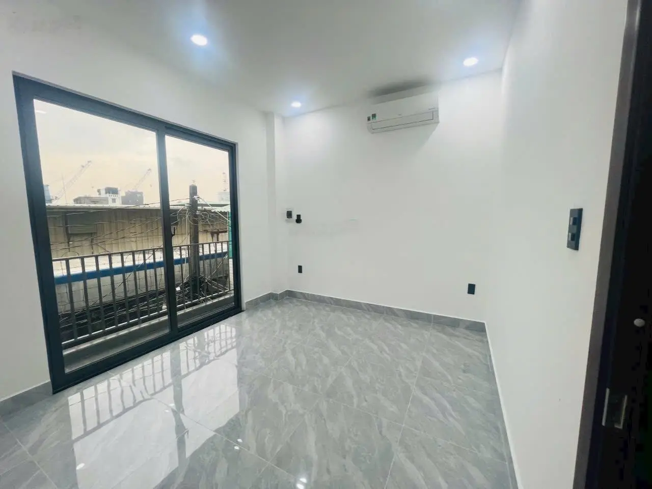 Bán nhà mới đẹp hẻm 3m nhánh Huỳnh Tấn Phát, Tân Thuận Đông, Quận 7 (Gần khu chế xuất Tân Thuận)