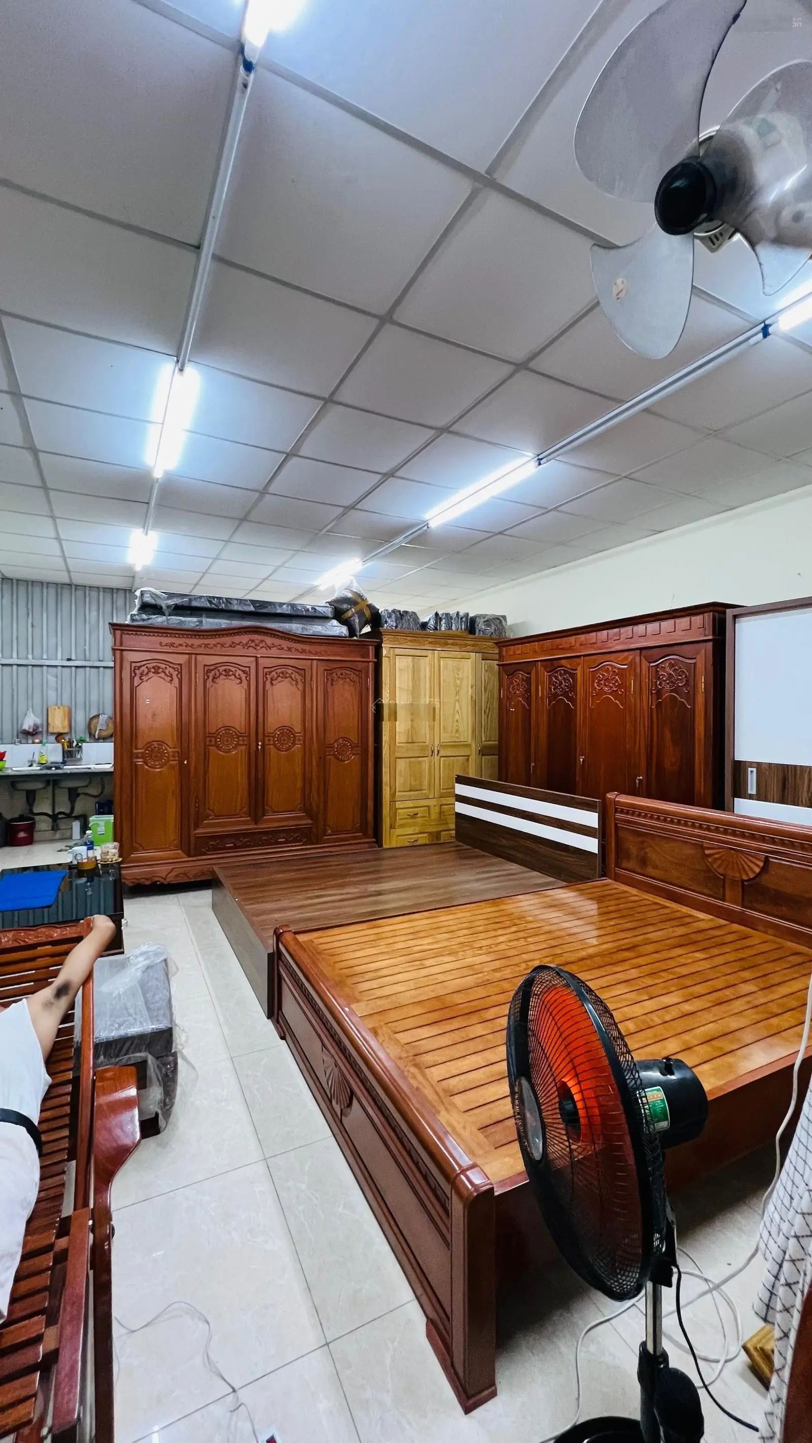 Bán nhà mặt tiền đường Lê Văn Lương, Nhà Bè, DT: 6 x 30m gần chợ 8 tỷ LH: 0906 622 ***