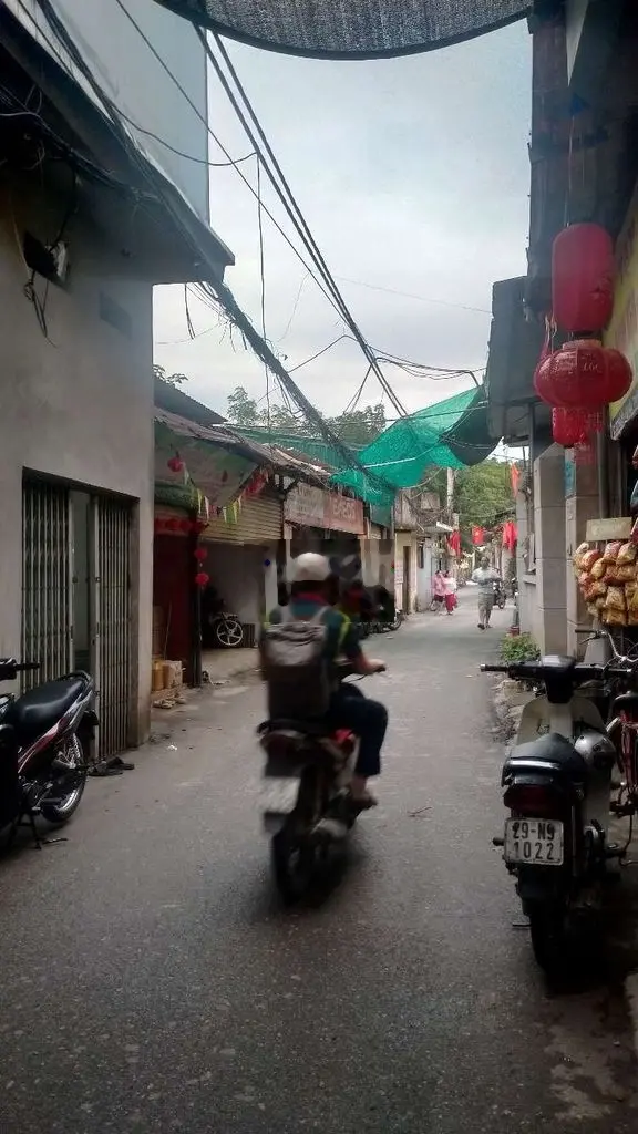 Bán nhà 35m2x2 tầng x720tr ô tô tránh kinh doanh tại phú diễn hữu hòa
