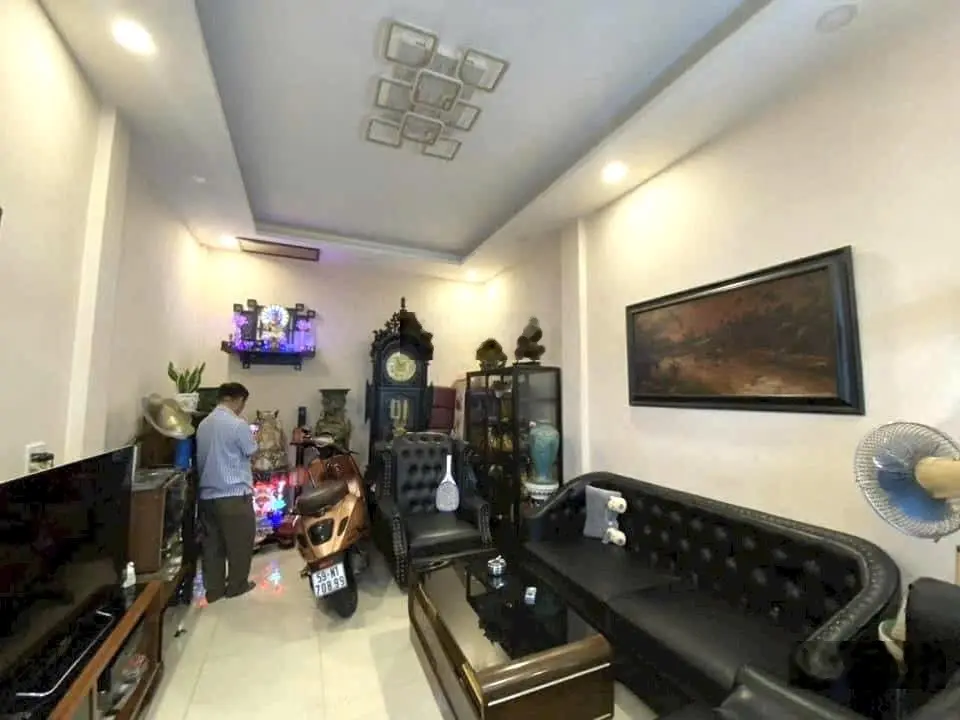 Bán nhà mặt tiền hẻm Đ.Trần Văn Khánh kế chợ Tân Thuận, Tân Thuận Đông, Quận 7 (Ngay chợ Tân Thuận)