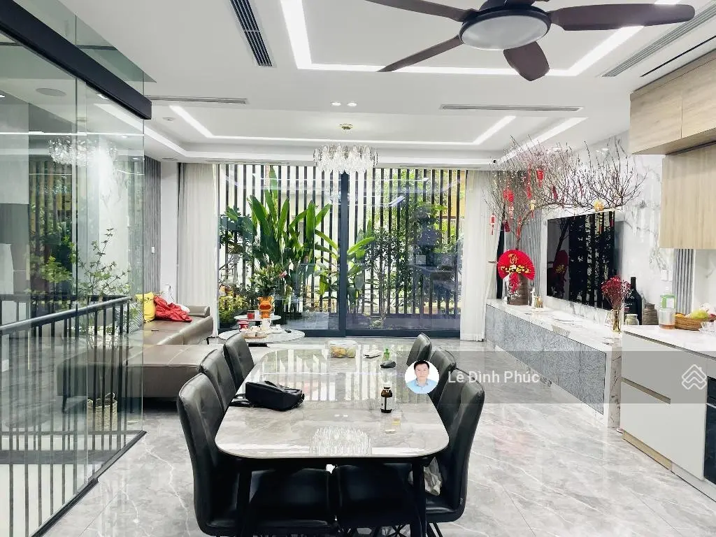 Mặt phố Thanh Đàm, 82m2x5 tầng, MT 5m, vỉa hè, nhà mới + thang máy, KD đỉnh cao, giá 13.5 tỷ