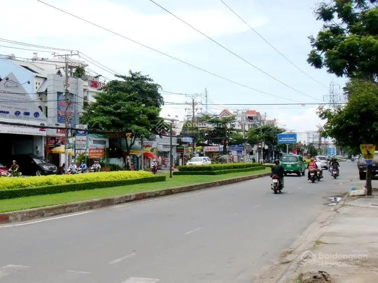 Bán gấp 2 nền đất DA rất đẹp, góc 2 MT Trương Văn Bang và Bát Nàn, dt 7.5x22m, sổ hồng, xây 6 tầng