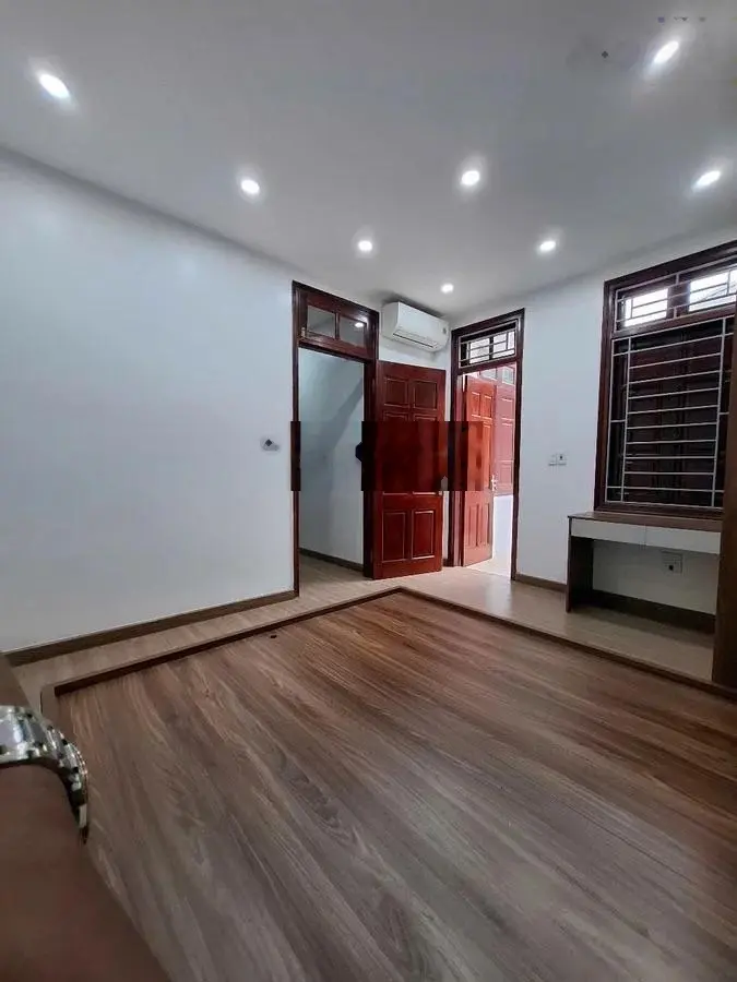 Bán nhà phố bà triệu hà đông 50m x 4 tầng, gần phố lê lợi, ô tô đỗ cửa