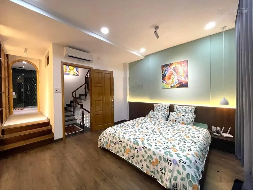 Bán nhà hẻm xe hơi Nguyễn Trãi vuông vức trệt lửng 3 lầu sân thượng nhà mới 13,9 tỷ TL