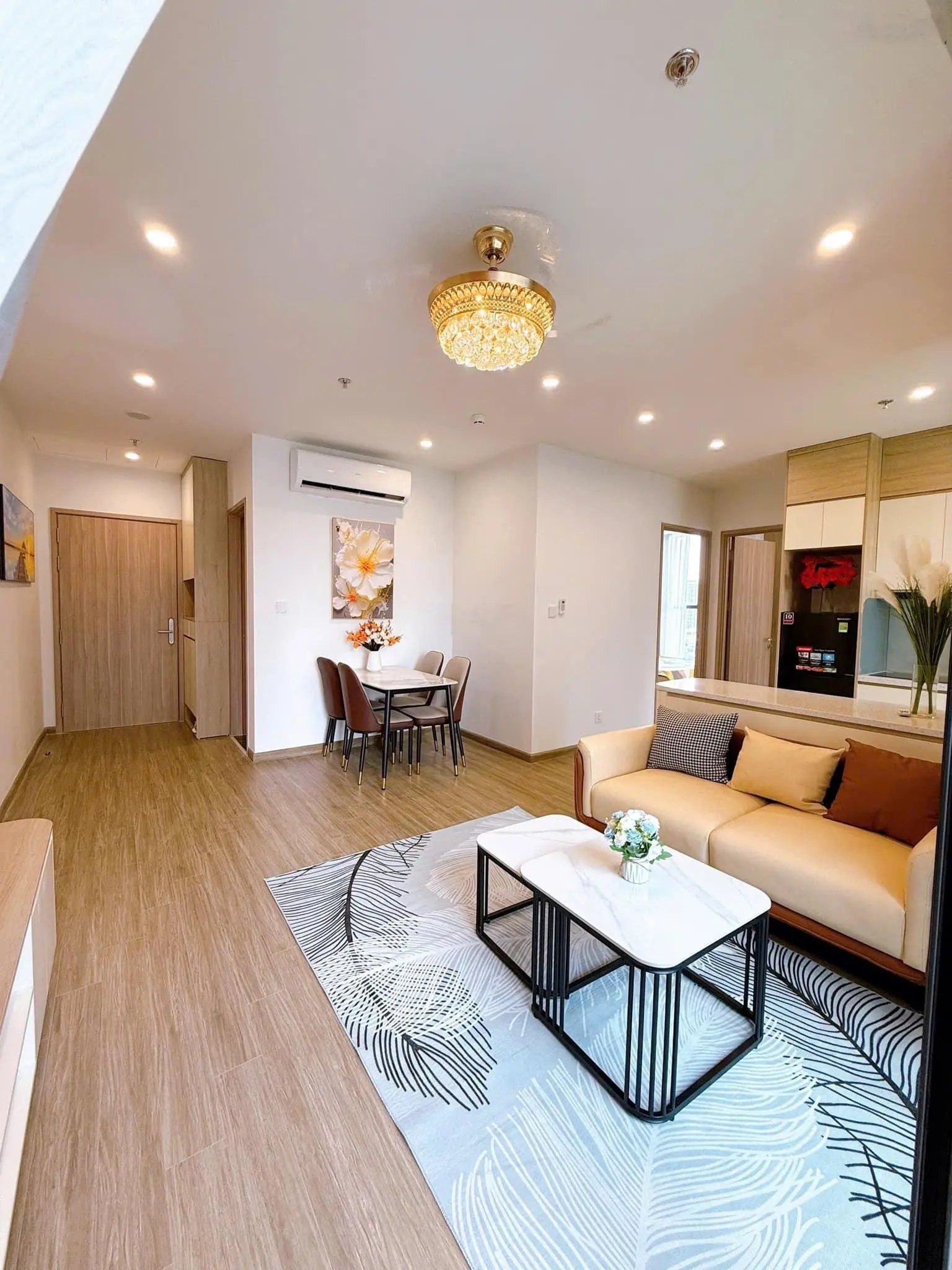 Bán nhanh căn hộ 2PN + 1 góc The Pavilion diện tích 70 chỉ với 3,55 tỷ Tại Vinhomes Ocean Park 1