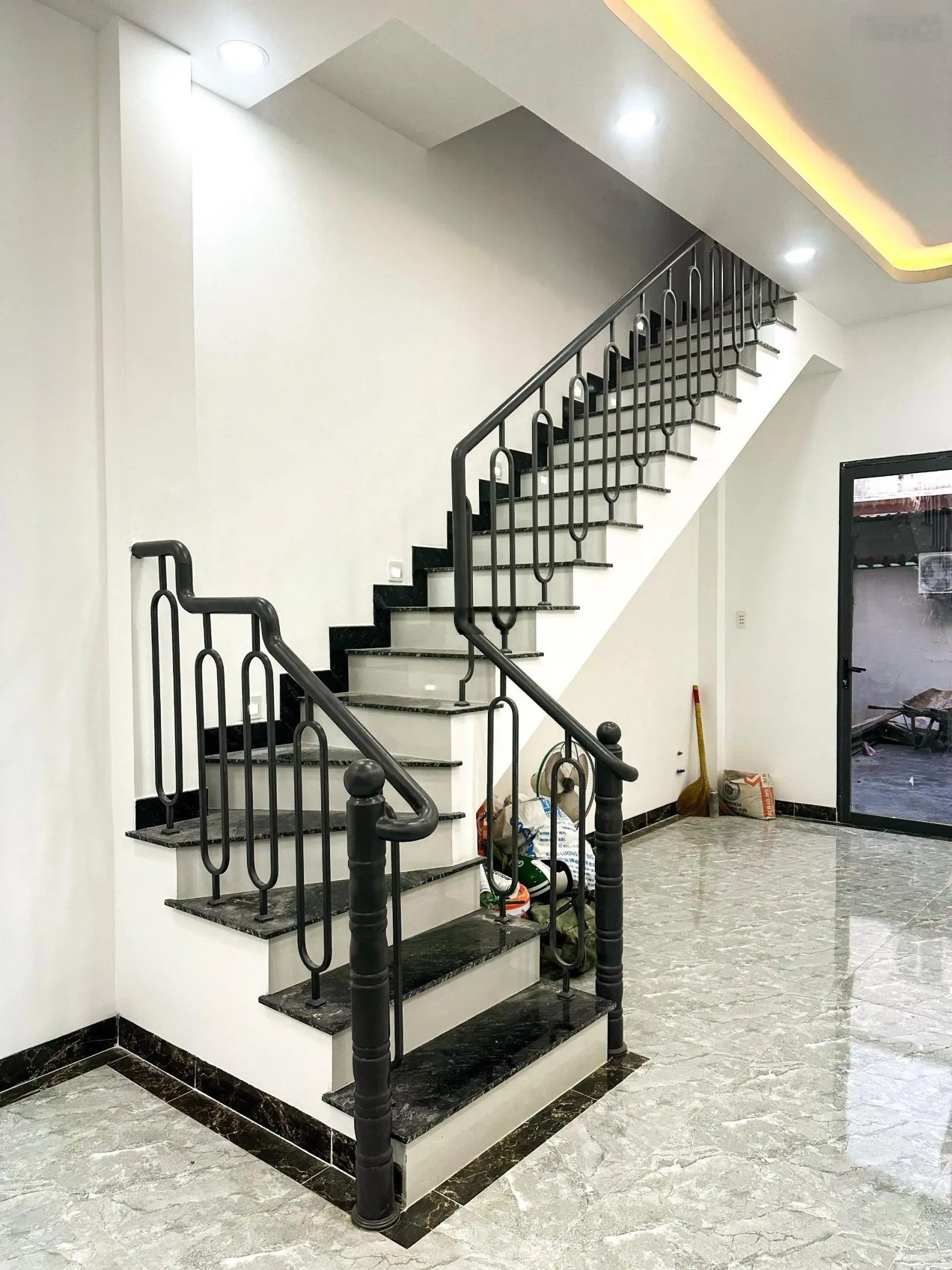 Nhà 1 trệt 1 lầu PN,2WC hẻm đường 36, P. Linh Đông, Thủ Đức DT 50m/4.38 tỷ.