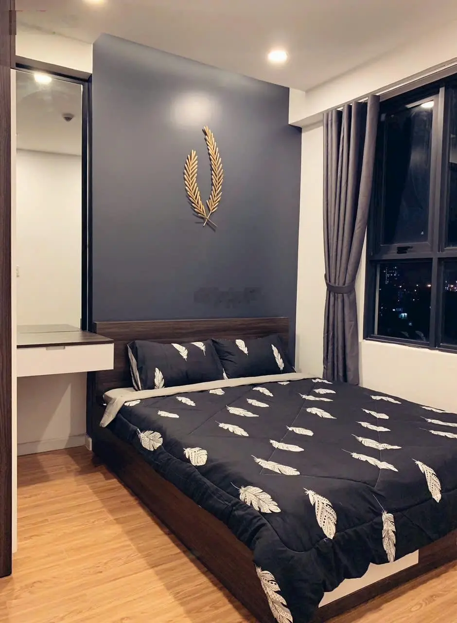 Bán gấp căn hộ M- One Nam Sài Gòn giá chỉ 4 Tỷ cho căn 3pn ( rộng 91m2 ) , kèm toàn bộ nội thất .