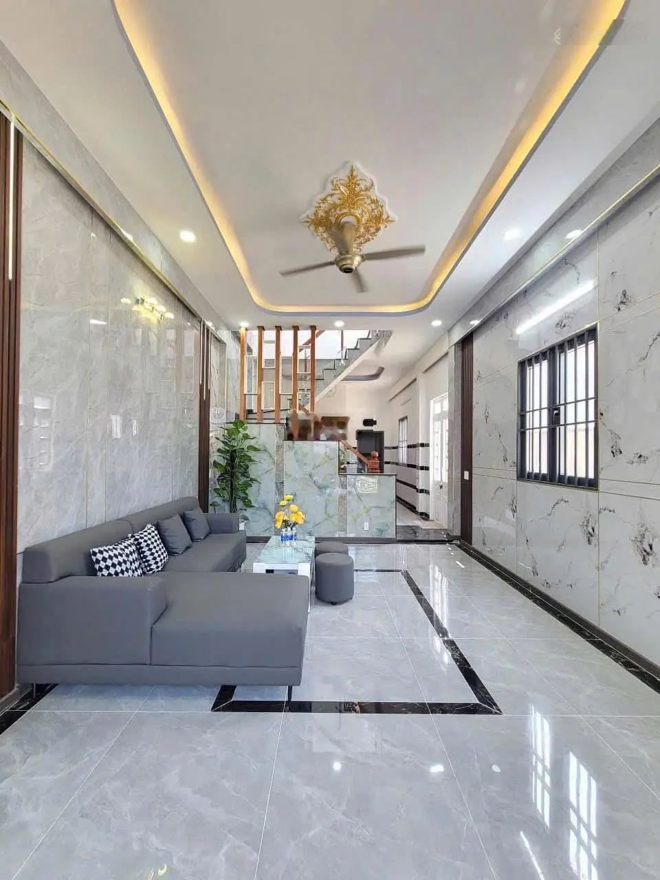 Ngộp giá chỉ 3,89Tỷ, nhà cực đẹp ngay MTĐ Liên Phường, Phú Hữu, Quận 9, sổ riêng, cách chợ 500m.