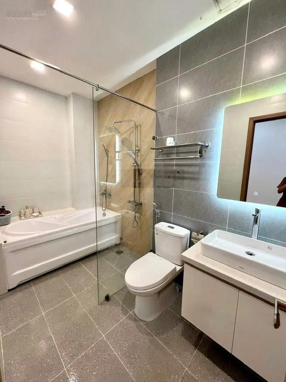 Bán nhà hẻm số 31/* Trần Quý Cáp Bình Thạnh. Giá 3tỷ9, Diện tích 45m2 sổ riêng chính chủ