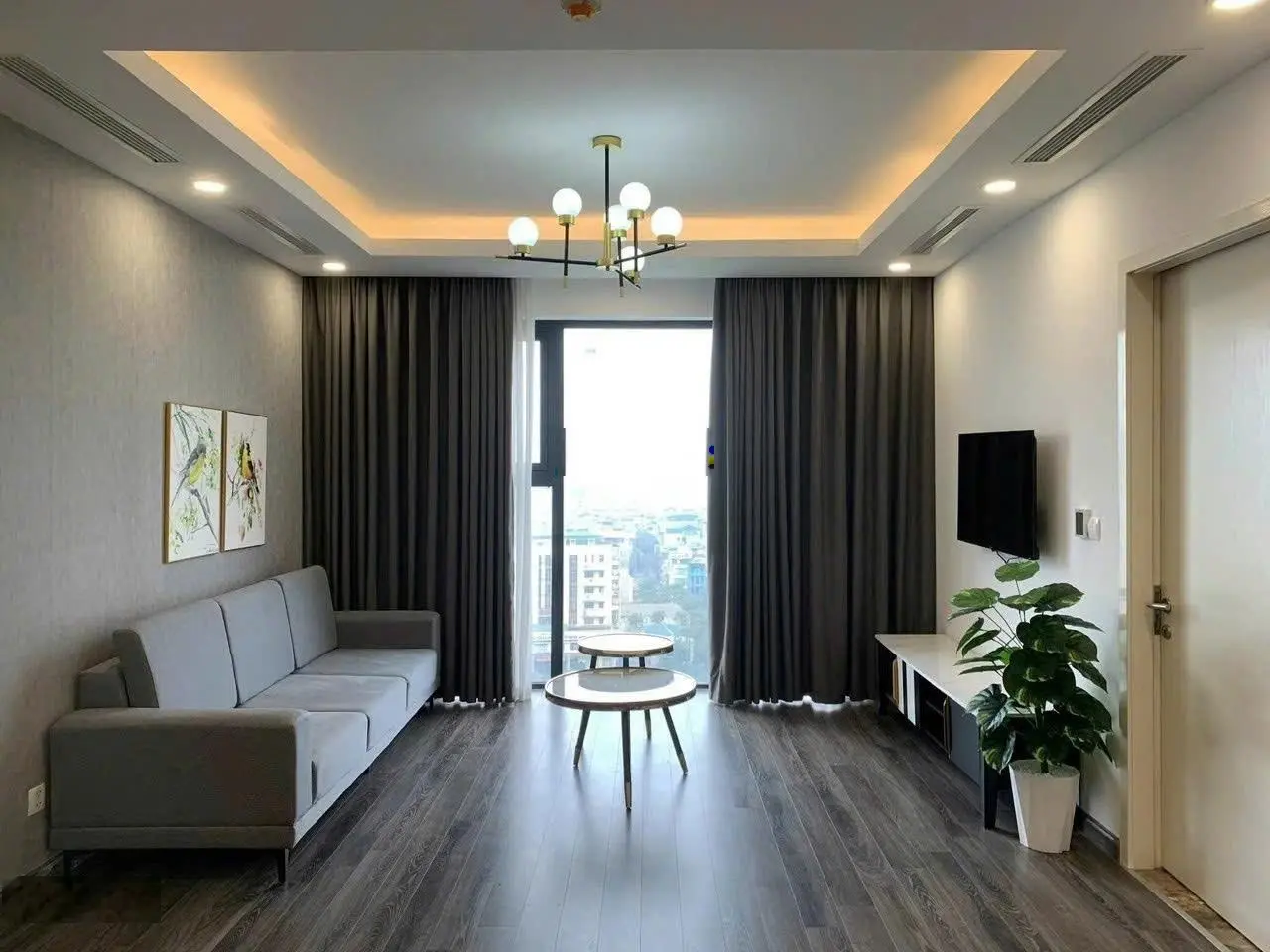 Chính chủ gửi bán nhanh căn hộ Quỹ căn người nước ngoài, tầng trung, hướng siêu thoáng mát, full nt