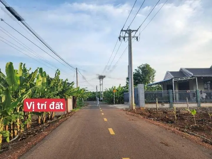 Bán đất sào 1000m2, ngang 23m, mặt tiền đường nhựa, sổ riêng, xã Sông Thao