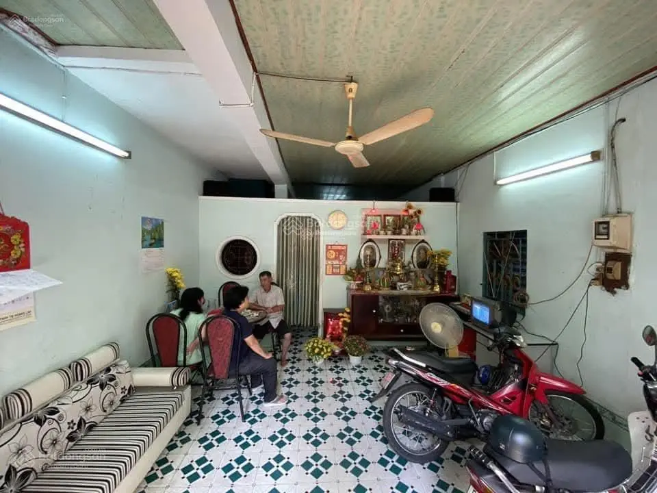 Bán nhà Hậu Giang Q6 gần chợ Bình Tây- hẻm 4m thông- 4,5 x 14- 2 tầng- chỉ 7,2 tỷ