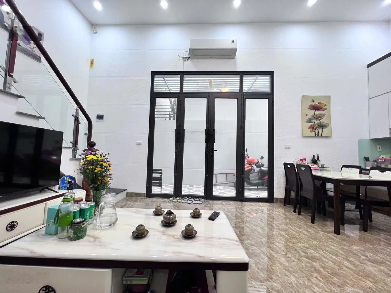 Chính chủ cần bán nhà quan nhân 50m 4 tầng full nội thất giá chỉ 7.6 tỷ ảnh thật 100%