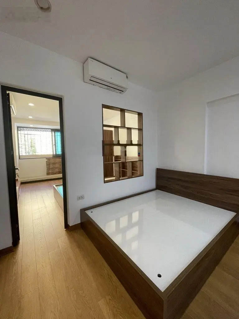 Bán TT Nguyễn Chí Thanh, Đống Đa, phố vip ở sướng, Dt 60m2 giá 3.25 tỷ