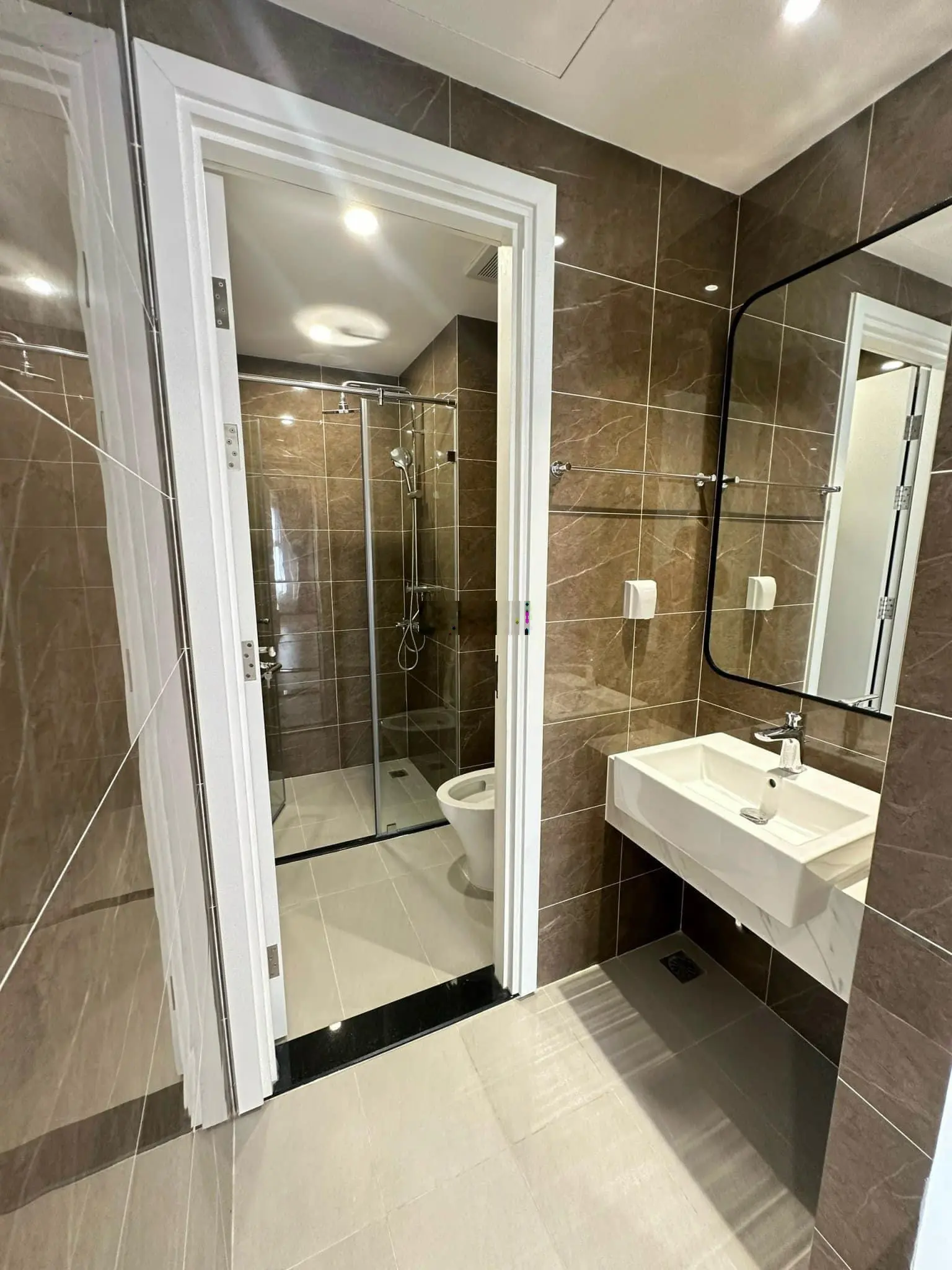 Giá tốt! cần bán 2PN1WC 55m nguyên bản I2 giá 3.480 tỷ Imperia Vinhomes Smart City