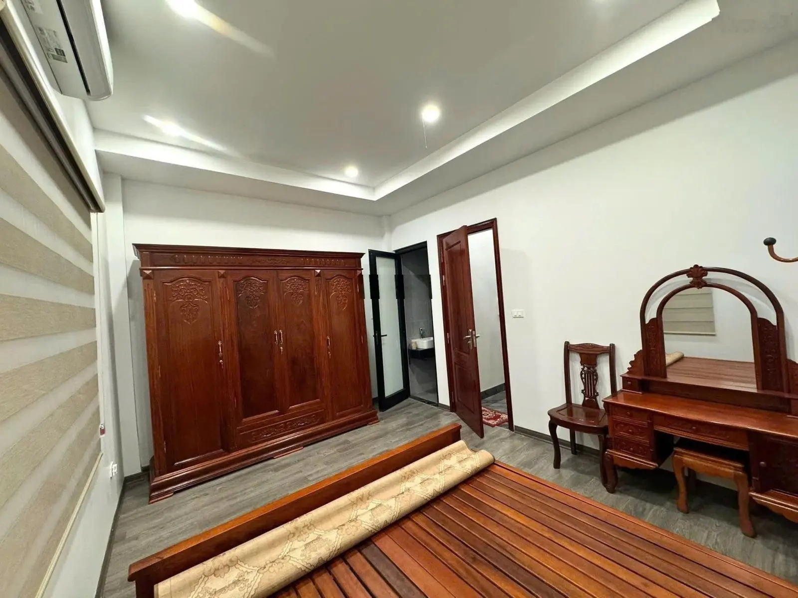 Nhà Ngõ 514 Thuỵ Khuê, Tây Hồ. Dt 35m2. 4 T. Mt 6m. Giá 7.7 Tỷ. Kinh doanh, Ngõ Thông. Giá đầu tư.