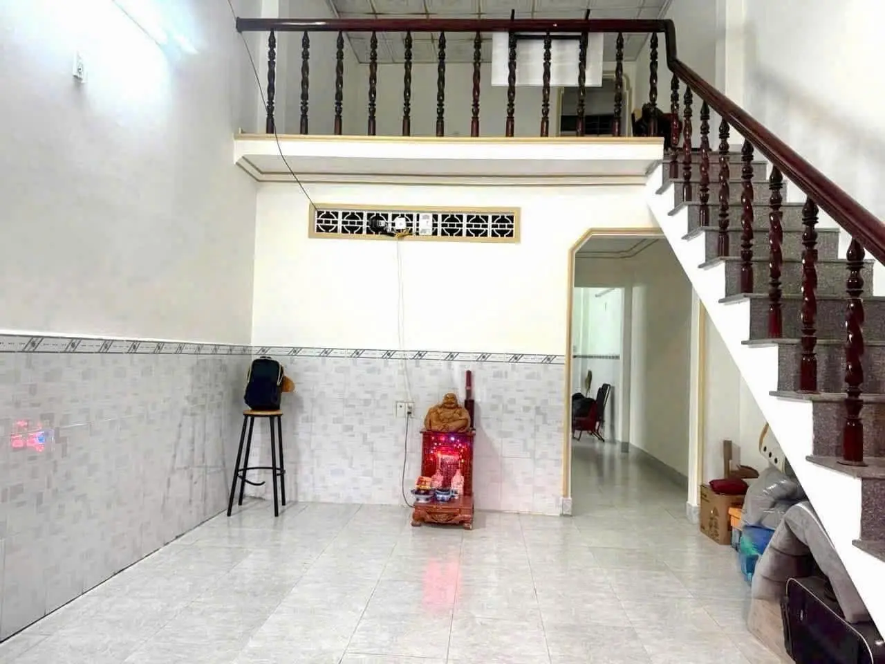 Bán nhà - Bến Du Thuyền Nha Trang, sổ đỏ ODT, đường nhựa 7m + gần biển - chỉ 3tỷ200