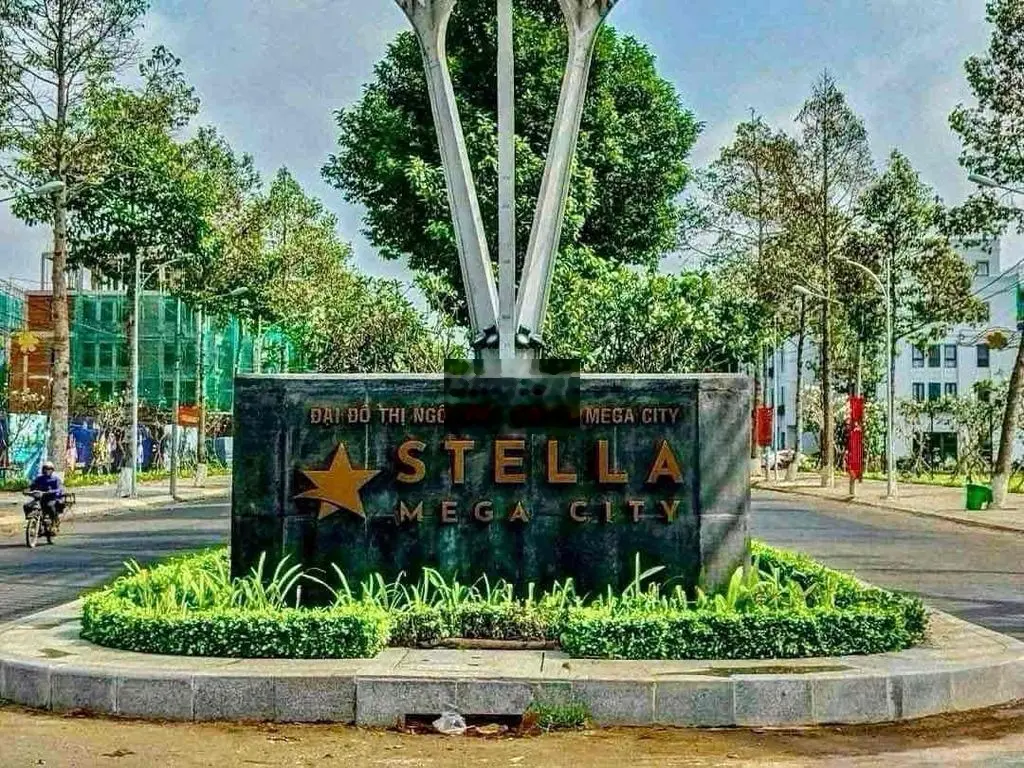 Nền ngợp 4,5x22 gần hồ ánh sáng kdc ngân thuận stella mega city
