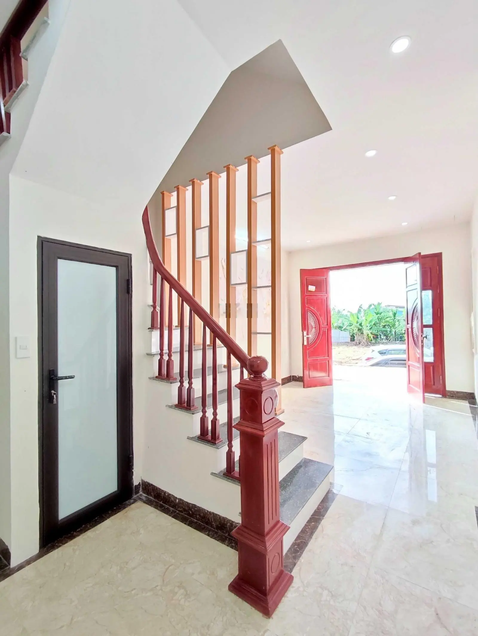 Nhà 4 tầng mới xây, giá 2.39 tỷ gần bến xe Yên Nghĩa - Hà Đông - Sổ đỏ tên tôi