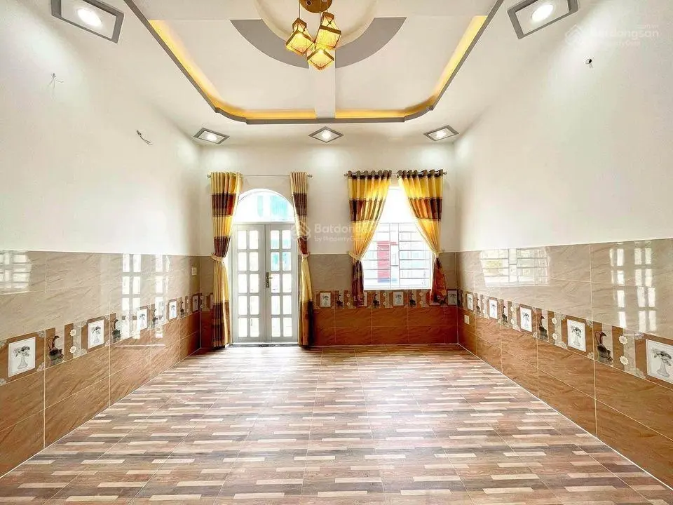 CHUYỂN NHƯỢNG NHANH CĂN NHÀ 1trệt 1 lầu 5x18 đường Nguyễn Văn Linh gần chợ Đầu Mối Bình Điền