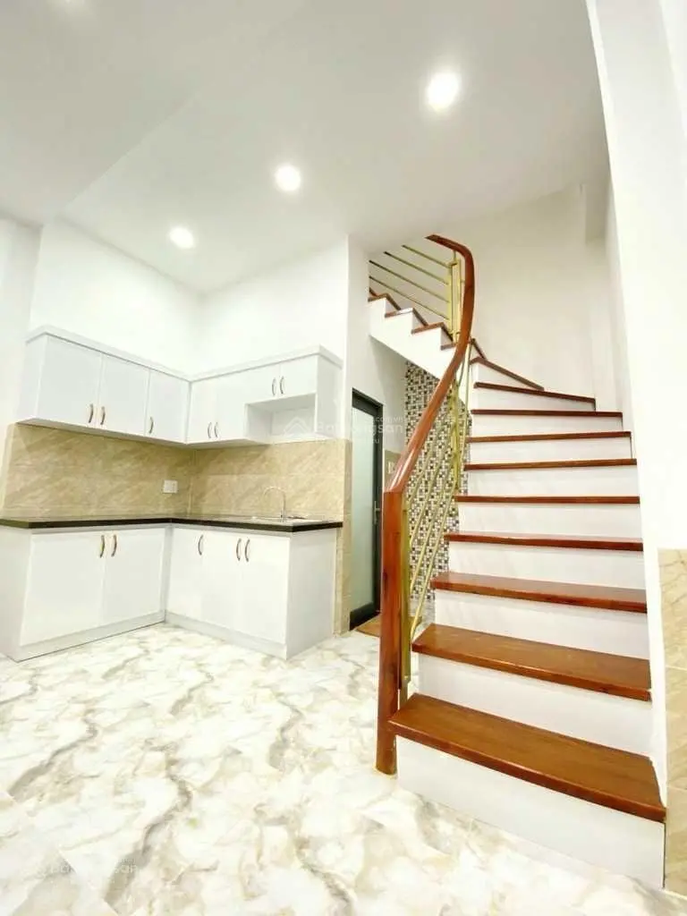 Nhà đẹp - HXH - SHR - dòng tiền 8tr - Lâm Văn Bền - nhỉnh 3 tỷ thương lượng