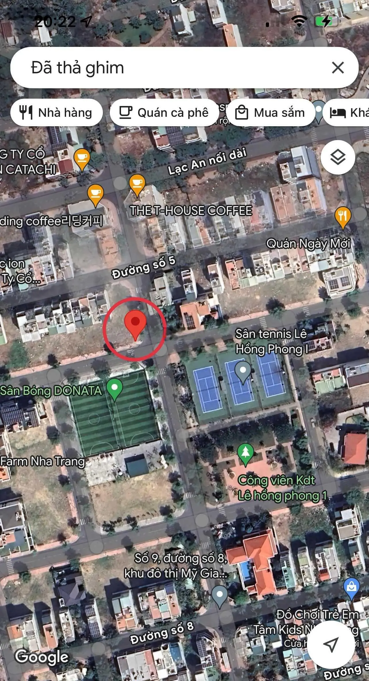 Vip - lô góc biệt thự đối diện sân tennis KĐT Hà Quang I chỉ 50tr/m2, siêu phẩm nhưng giá bình dân
