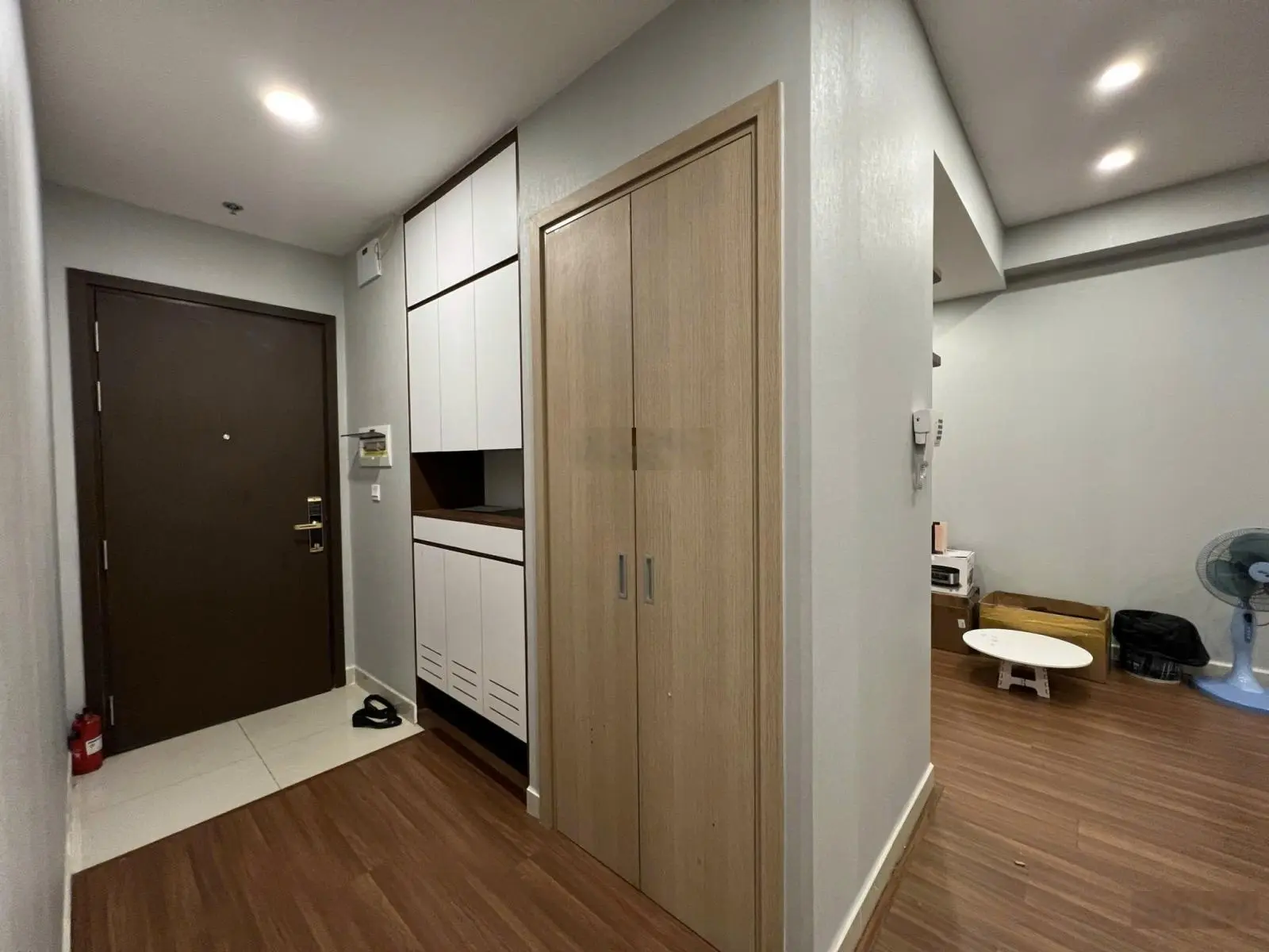 Bán Căn hộ Golden Mansion , 3PN , 2WC , Full Nội Thất , View Phổ Quang Giá : 5 Tỷ 480 thương lượng
