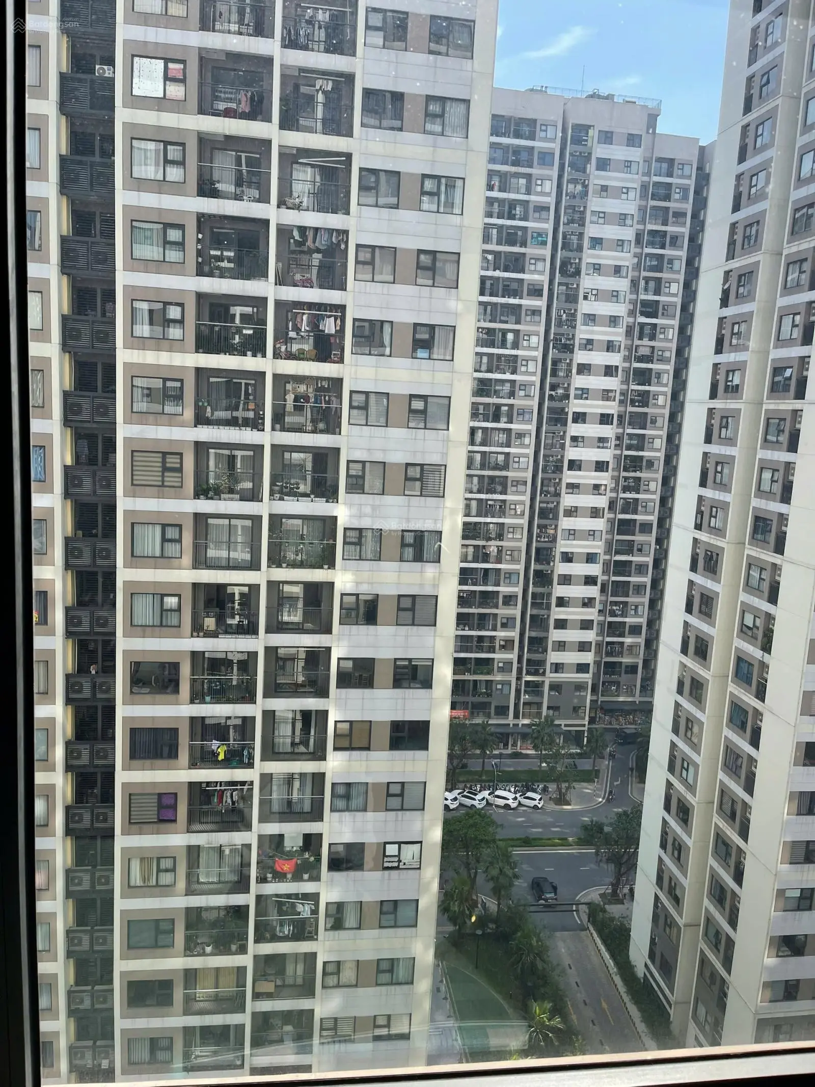 Bán căn hộ chung cư 2 phòng ngủ + 1, tầng trung tại Vinhomes Ocean Park 1