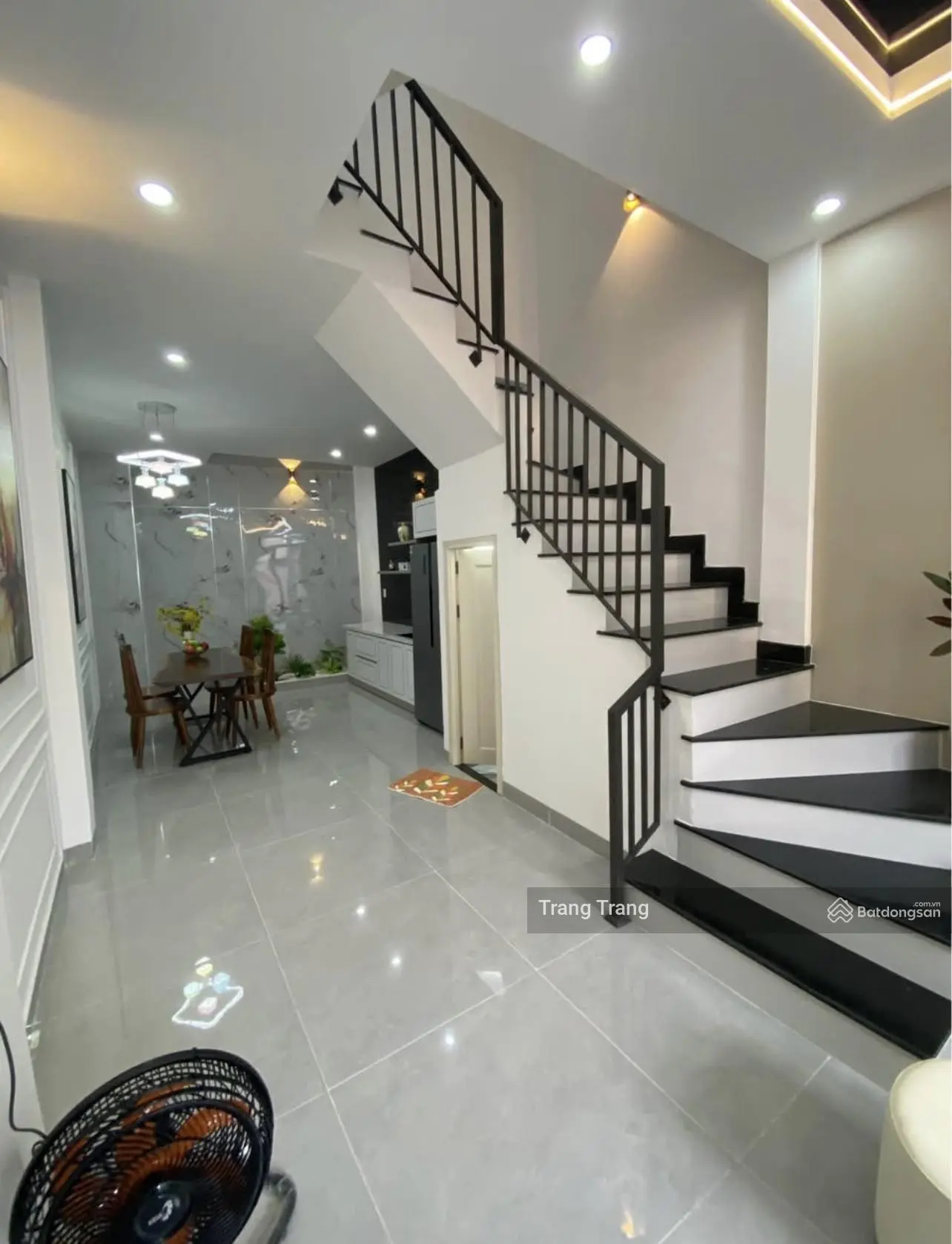 Cô Năm bán nhà đường ôtô An Bình - P5- Q5 gần chợ Hoà Bình 70m2 đang cho thuê 22 triệu/tháng