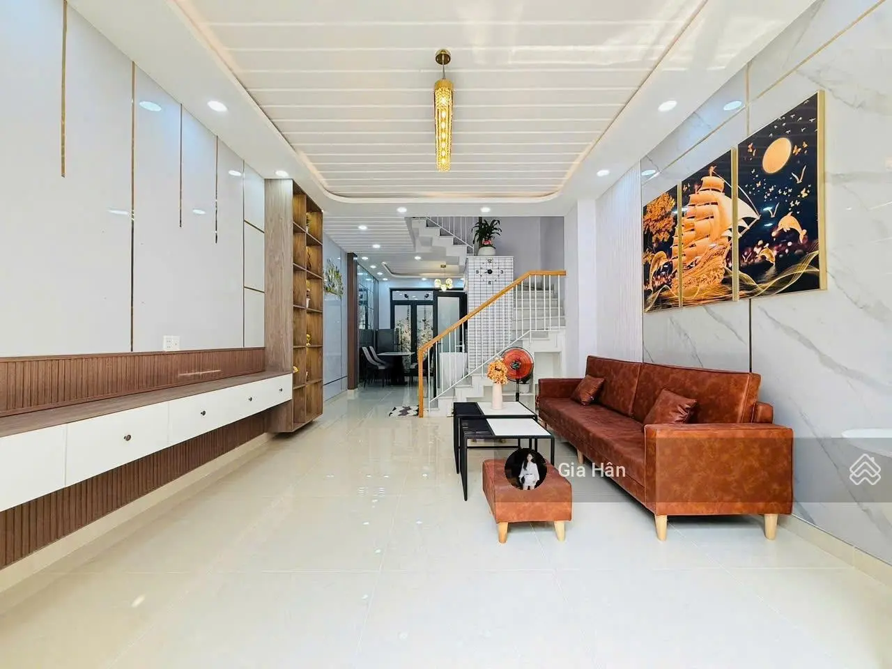 Bán nhanh nhà 52m2 Lê Lai, Gò Vấp gần bệnh viện 175 - Giá 2 tỷ 450, xây 1 trệt 3 lầu, sổ hồng riêng