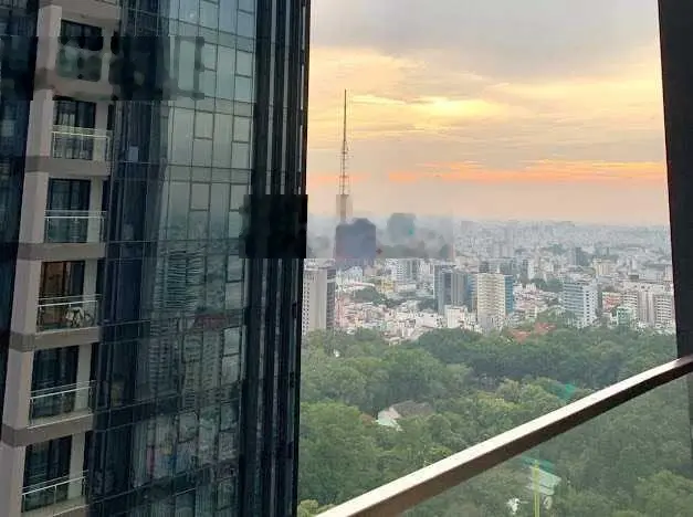 VH Ba Son CC gửi bán căn 1PN - 50m2 giá bán 5 tỷ 250 triệu liên hệ 0962 966 ***