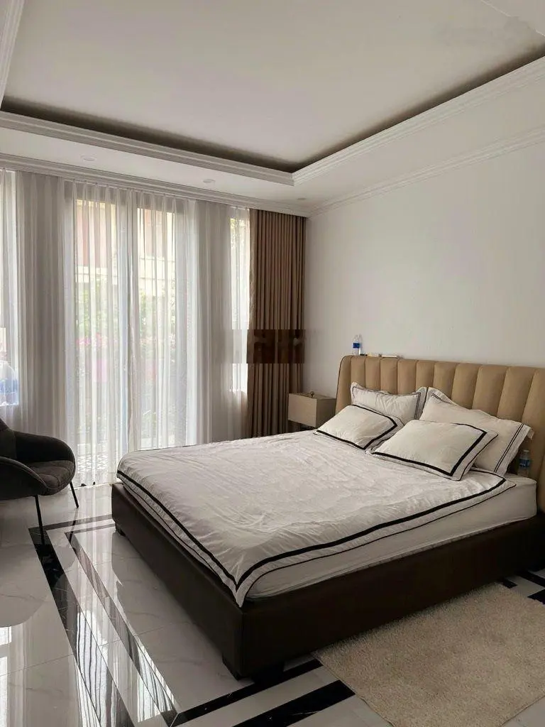 Nhà biệt thự sân vườn khu phân lô phố Vọng, Đại La, 90 m2 chỉ 25 tỷ