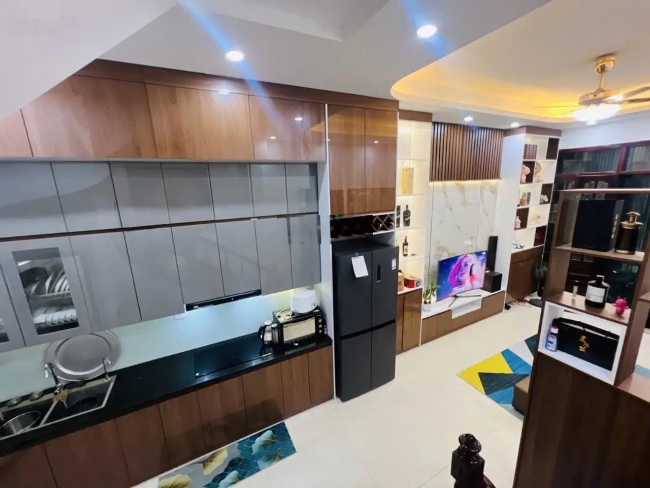 Bán nhà thái thịnh- đống đa dt 55m*4 tầng mt 4m