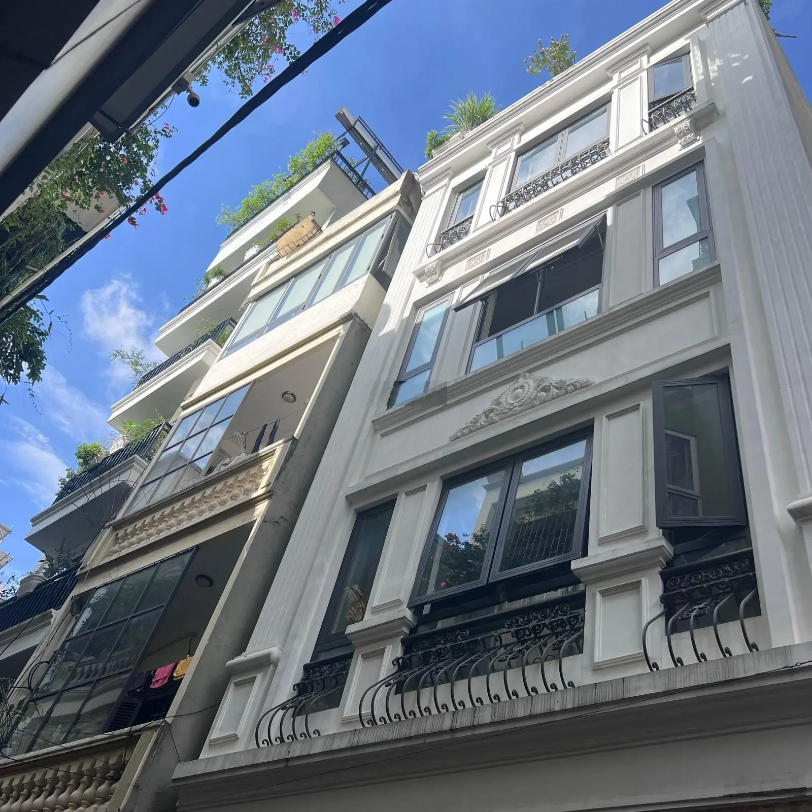 Phân lô Cù Chính Lan, Thanh Xuân 2 oto tránh, ngõ thông, kinh doanh, DT 80m2 giá: 18.9 tỷ