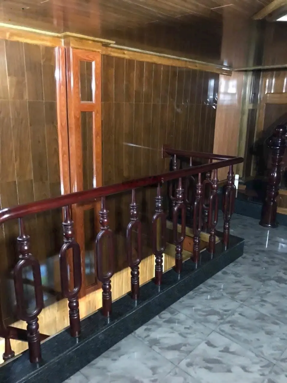 Kẹt tiền cần bán căn nhà hẻm 4m. Giá: 3tỷ3 40m2. Đoàn Văn Bơ P16 Q4. Sổ Riêng