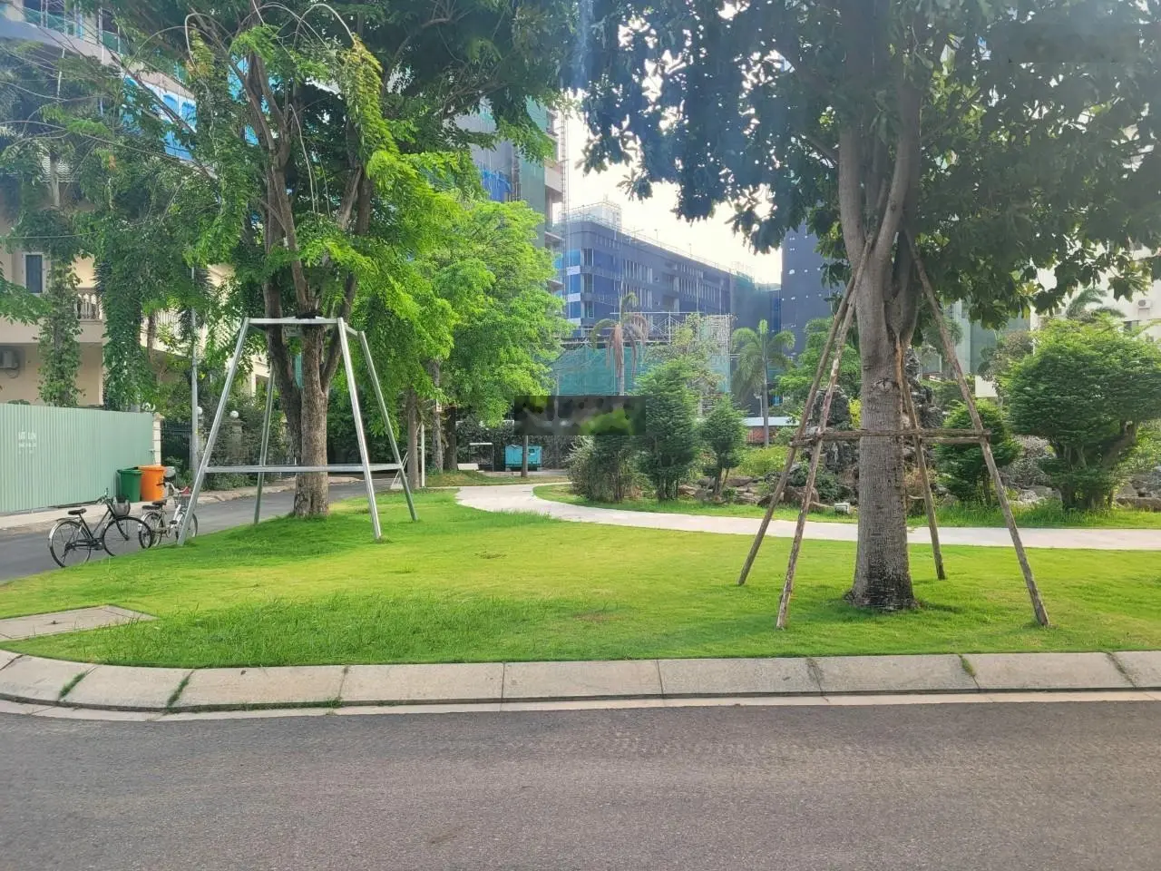 Bán lô đất biệt thự 2 mặt tiền Compound Giang Văn Minh, 500m2 vuông vắn - Bảo vệ 24/24 - 110 tỷ TL