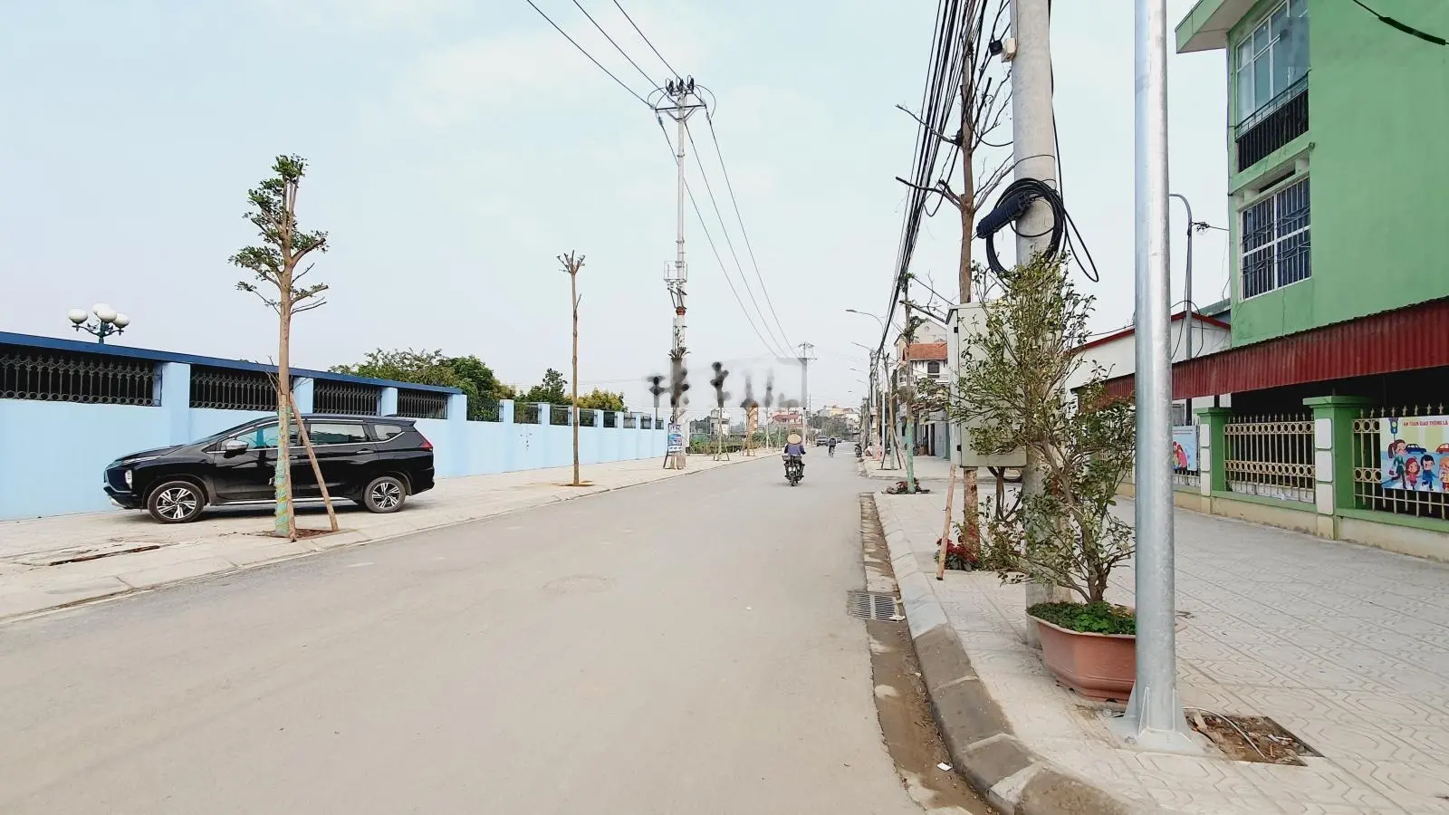 Bán hộ anh trai nhà 4 tầng hàng xóm khu đô thị Hinode Kim Chung, 4 tầng 33m2 - giá chỉ 3 tỷ 98