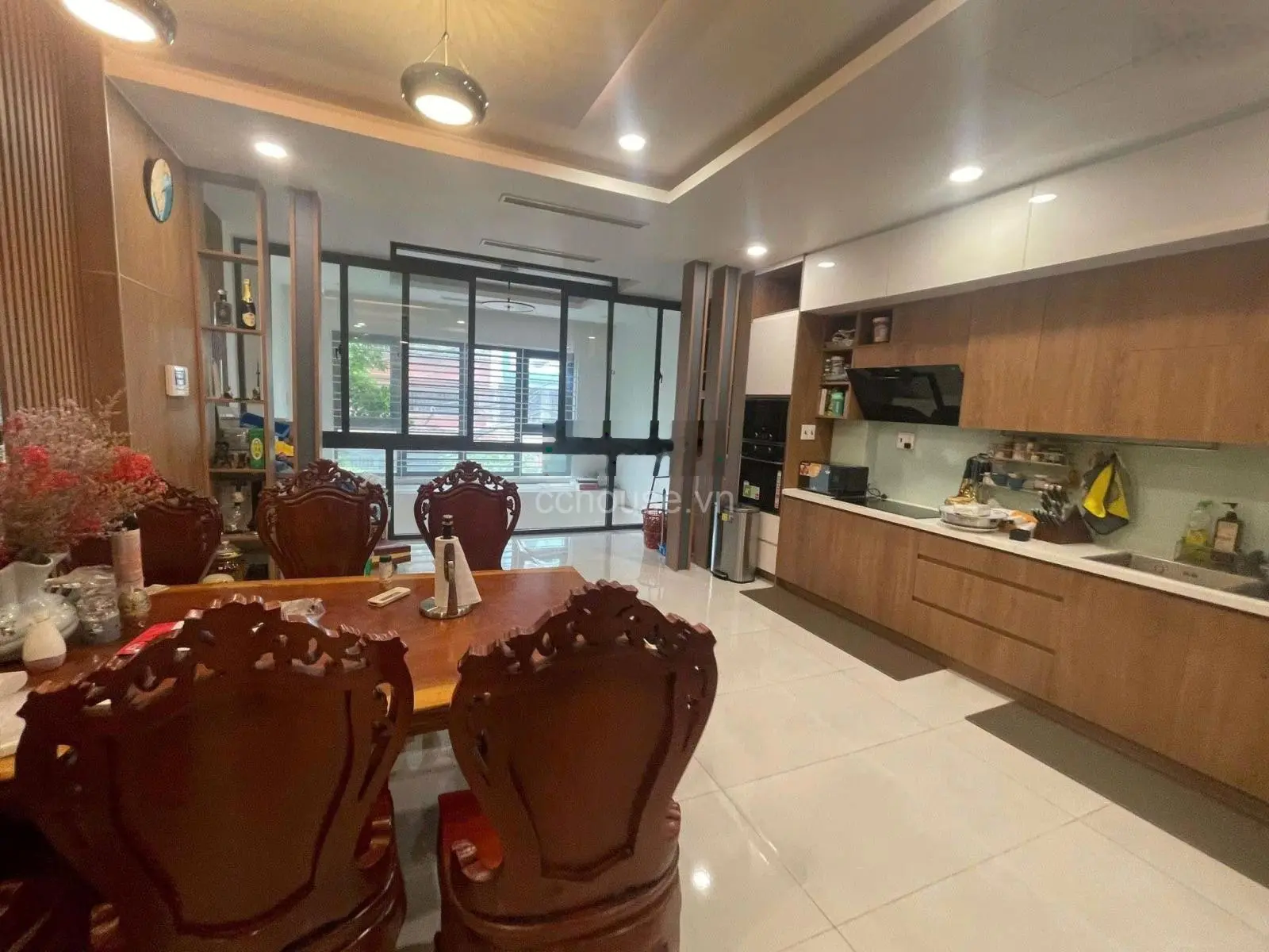 Bán nhà Nguyễn Tri Phương, P5, Q10, DT:5x15m, 75 m2, 5 tầng đẹp, Giá 21.5tỷ