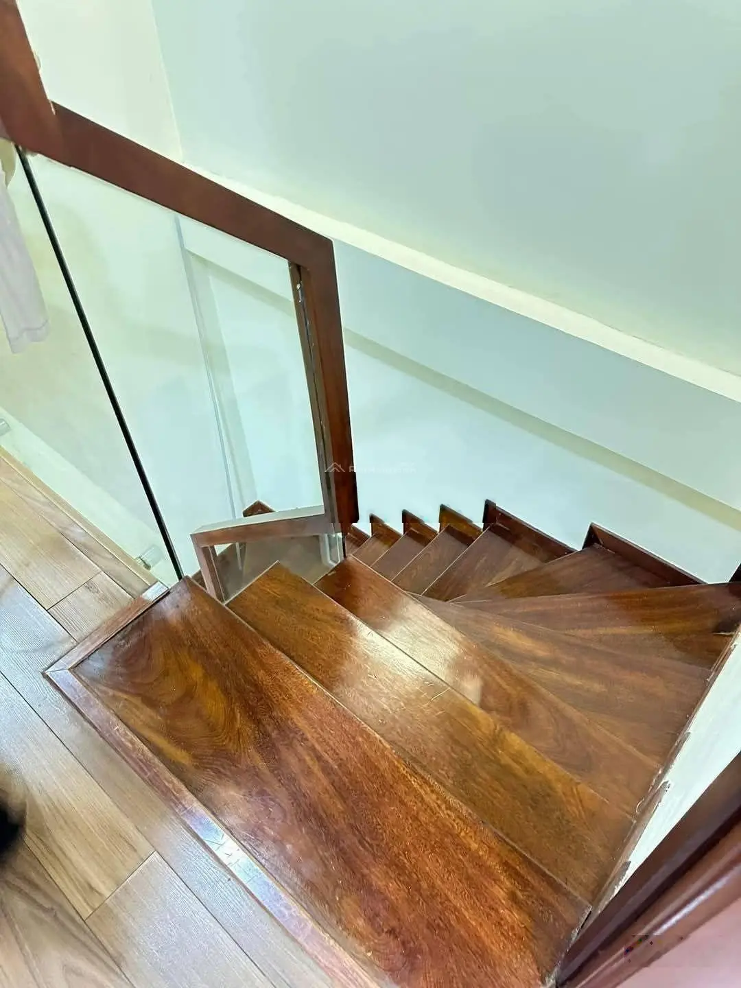 Bán nhà phố khu phân lô quân đội 52m, 6t, mt 4m, 18,5 tỷ, thang máy, thanh xuân. 0971685580