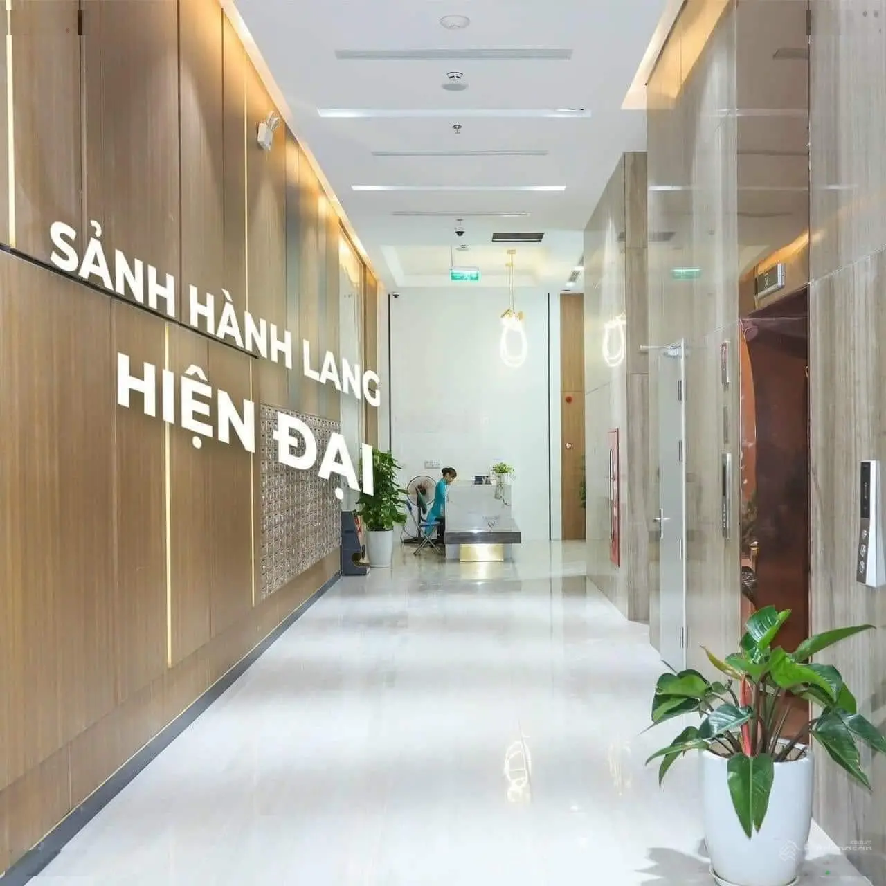 Cần bán lại căn 3 ngủ nguyên bản CĐT tầng cao đẹp. Xem nhà 24/7