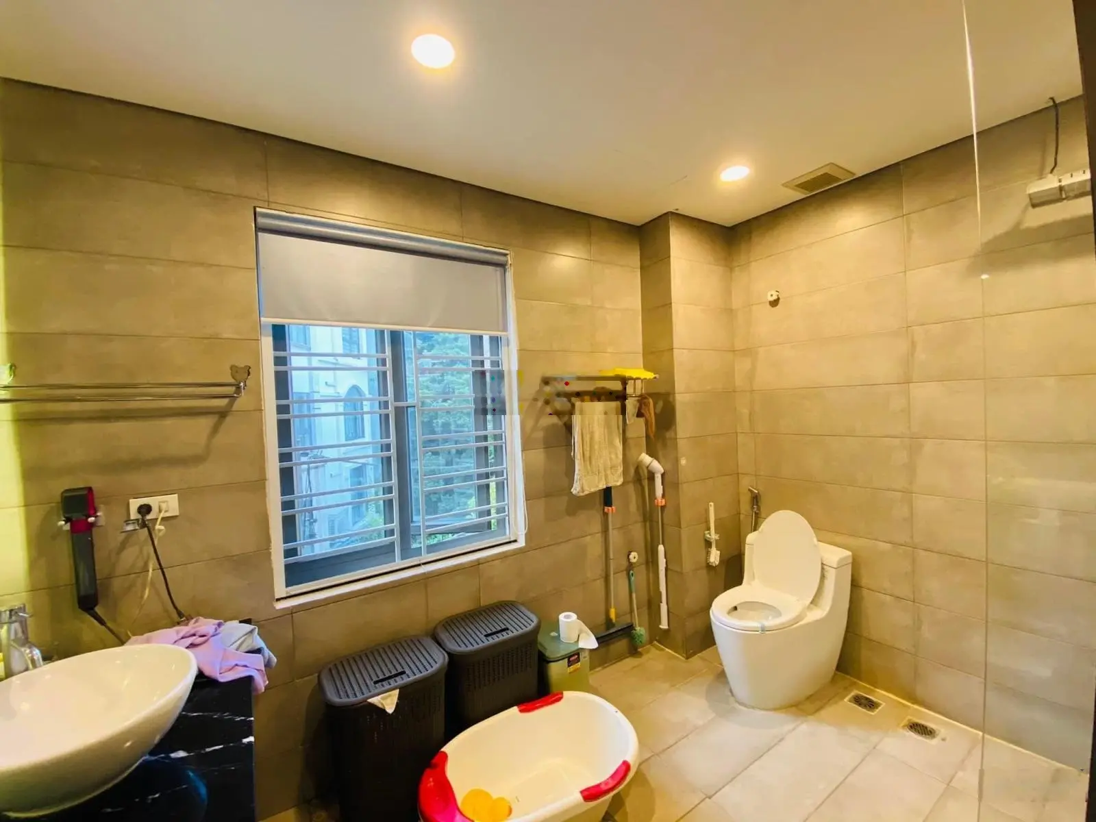 Bán nhà phân lô vạn bảo ô tô tránh kinh doanh 3 mặt thoáng