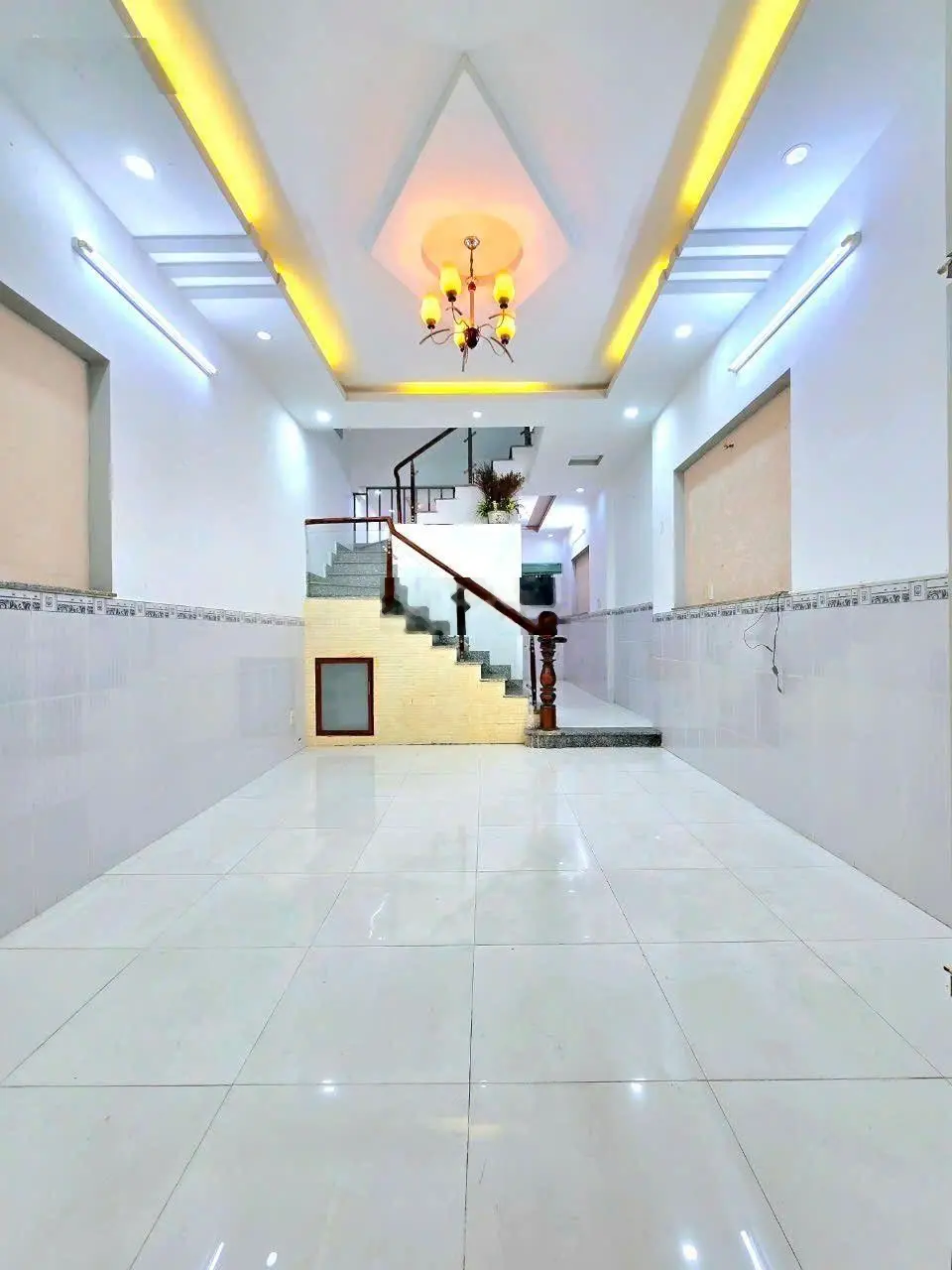 Bán nhà gấp Huỳnh Tấn Phát, Thị Trấn Nhà Bè giá 3,95 tỷ